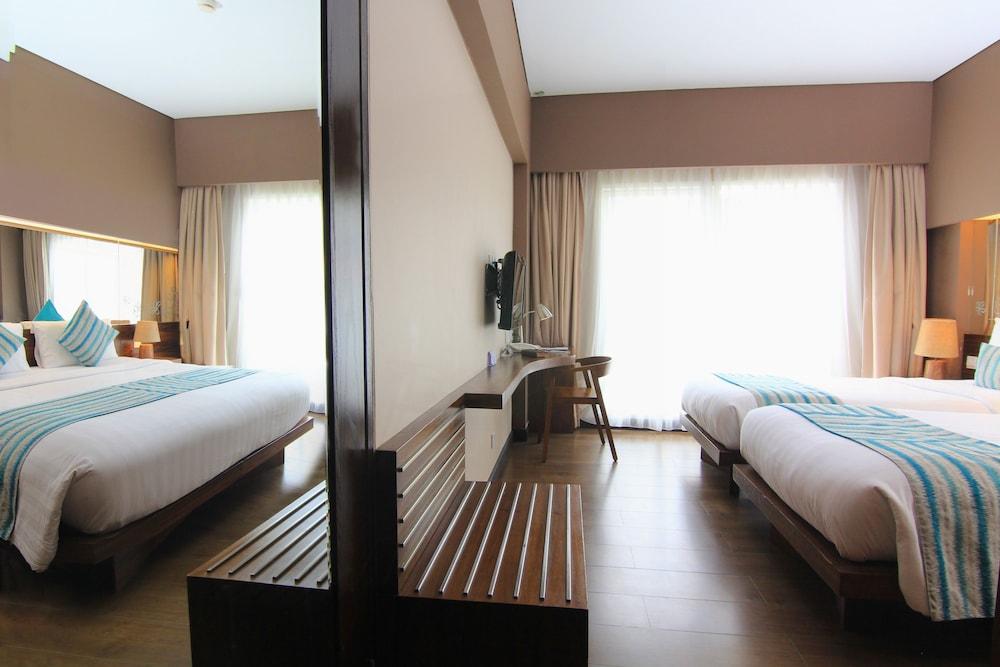 Grand Ixora Kuta Resort Kültér fotó